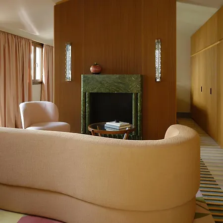 Palazzo Talia - Small Luxury Of The World 5* Roma